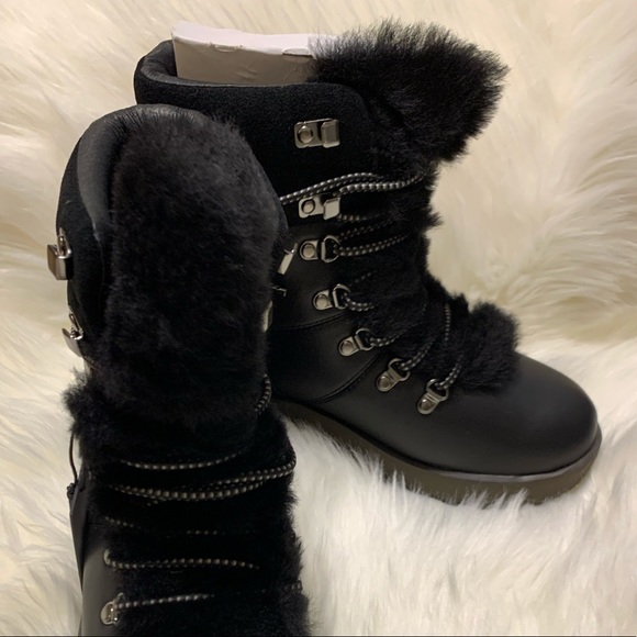 COPY - UGG Viki Waterproof Black Boot 7.5 - Picture 2 of 11